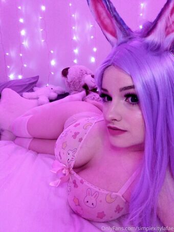 SimplexityLaFae Nakenläckor OnlyFans Foto 2