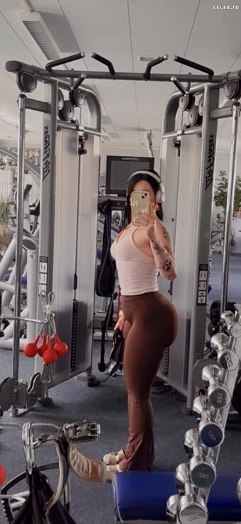 Sinarwtz Nakenläckor OnlyFans Foto 43