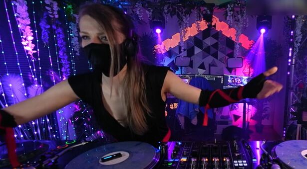 Sintica Nakenläckor OnlyFans Foto 61