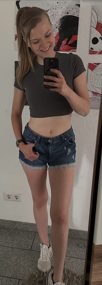 Sintica Nakenläckor OnlyFans Foto 65