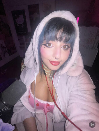 SmokeZenith Nakenläckor OnlyFans Foto 61