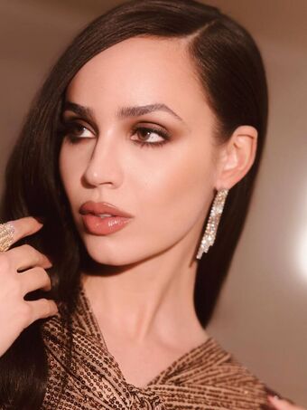 Sofia Carson Nakenläckor OnlyFans Foto 97