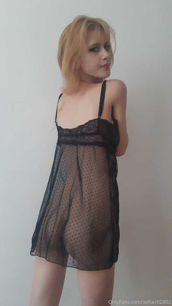 sofia.itl2002 Nakenläckor OnlyFans Foto 2