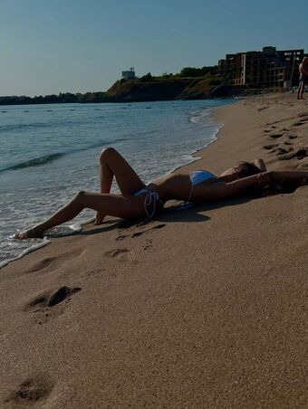 Sofia Vakar Nakenläckor OnlyFans Foto 7
