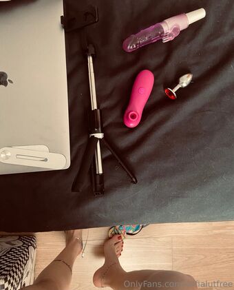 sofialutfree Nakenläckor OnlyFans Foto 66