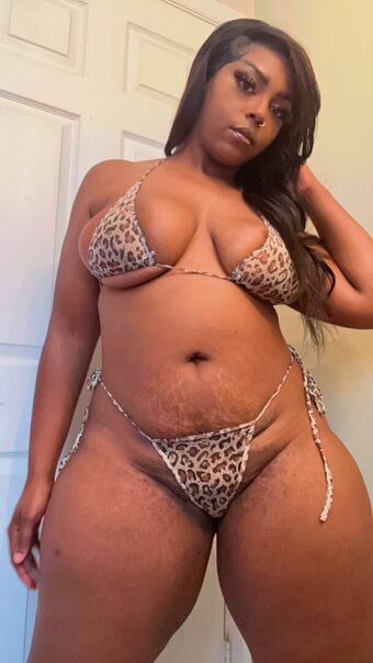 SooooJaee Nakenläckor OnlyFans Foto 1