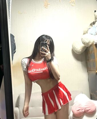 soooyaee Nakenläckor OnlyFans Foto 20