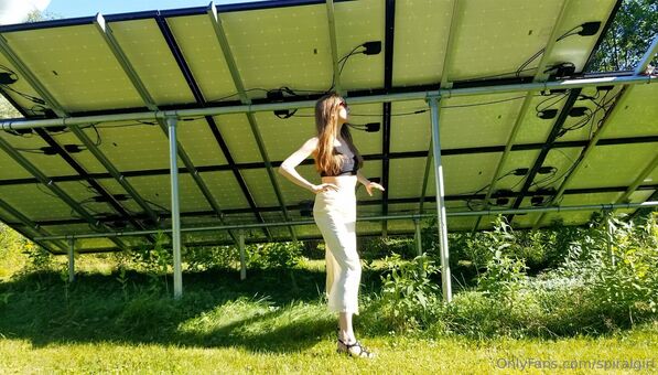 spiralgirl Nakenläckor OnlyFans Foto 6