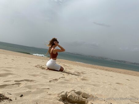 spiritsofnature Nakenläckor OnlyFans Foto 13