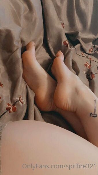 spitfire321 Nakenläckor OnlyFans Foto 12