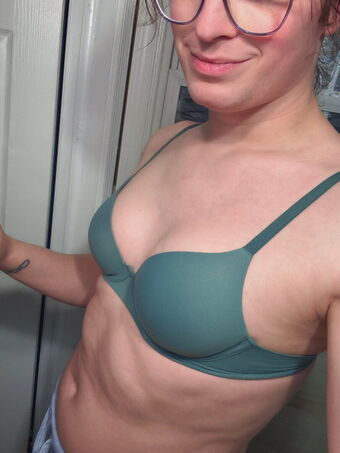 squiggledingle Nakenläckor OnlyFans Foto 18