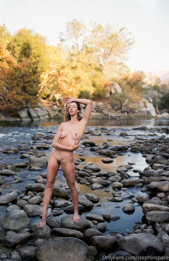 stephinspace Nakenläckor OnlyFans Foto 208