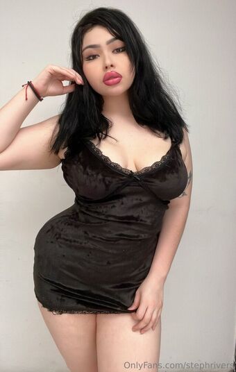 stephrivers Nakenläckor OnlyFans Foto 6