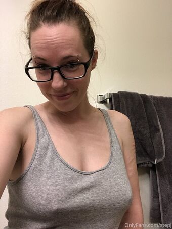 stepj Nakenläckor OnlyFans Foto 14