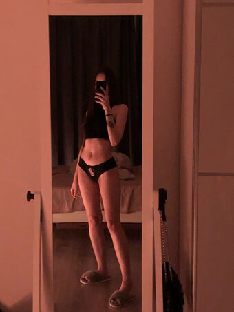 Stopannya Nakenläckor OnlyFans Foto 21