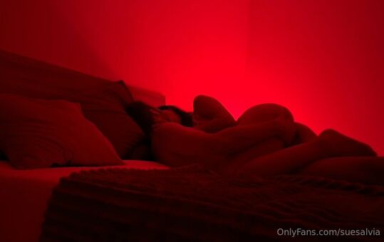 Suecuk Nakenläckor OnlyFans Foto 80