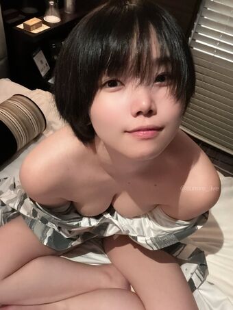 sumire_live Nakenläckor OnlyFans Foto 37