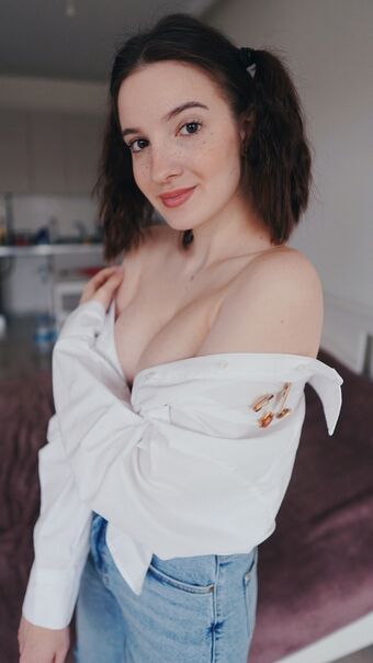 summermur Nakenläckor OnlyFans Foto 14