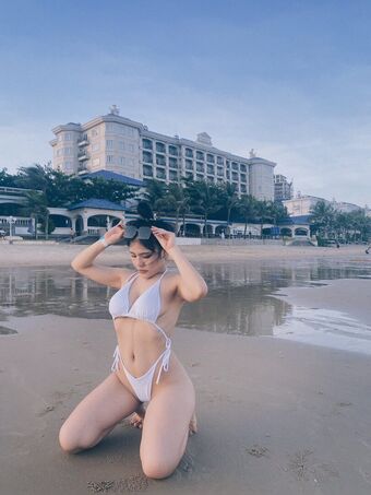 Suniebae Nakenläckor OnlyFans Foto 10