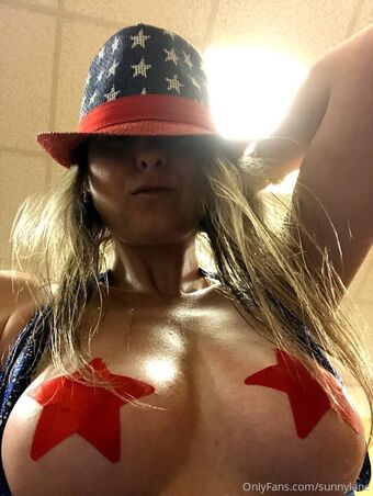 sunnylanefree Nakenläckor OnlyFans Foto 20
