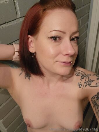susannahh Nakenläckor OnlyFans Foto 7