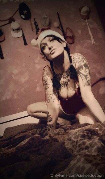 susiseduction Nakenläckor OnlyFans Foto 15