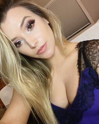 Sweeettails Nakenläckor OnlyFans Foto 31