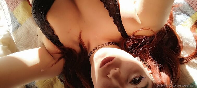sweeteely Nakenläckor OnlyFans Foto 21