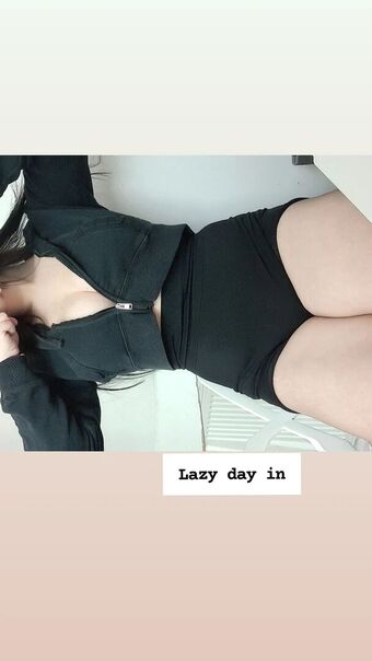Sylviamcelroy Nakenläckor OnlyFans Foto 9