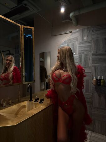 Sylvijaa Nakenläckor OnlyFans Foto 34