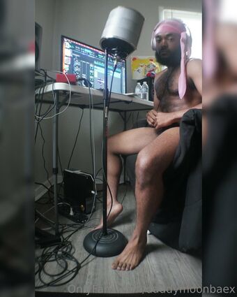 syrr3n Nakenläckor OnlyFans Foto 38
