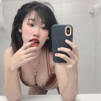 Tarnapii Nakenläckor OnlyFans Foto 1
