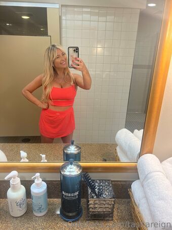 tashareign Nakenläckor OnlyFans Foto 29