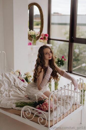 tati_girl18 Nakenläckor OnlyFans Foto 1
