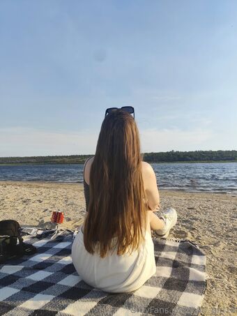 tati_girl18 Nakenläckor OnlyFans Foto 9