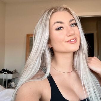 Tavia Nakenläckor OnlyFans Foto 3