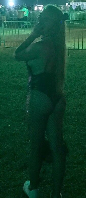 taylien Nakenläckor OnlyFans Foto 23