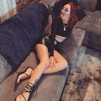 Taylor Weeks Nakenläckor OnlyFans Foto 14