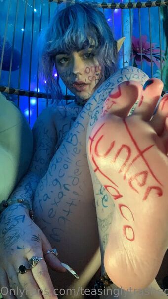 teasinglytrashed Nakenläckor OnlyFans Foto 19