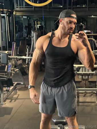 techflexdylan Nakenläckor OnlyFans Foto 32