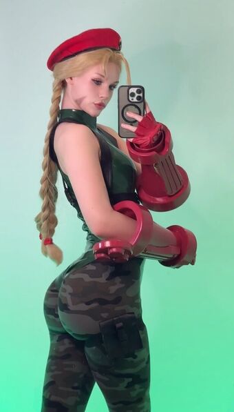 tennite_ Nakenläckor OnlyFans Foto 17