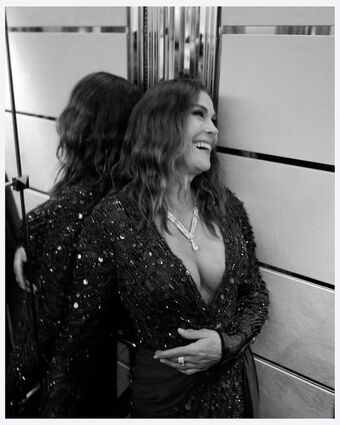 Teri Hatcher