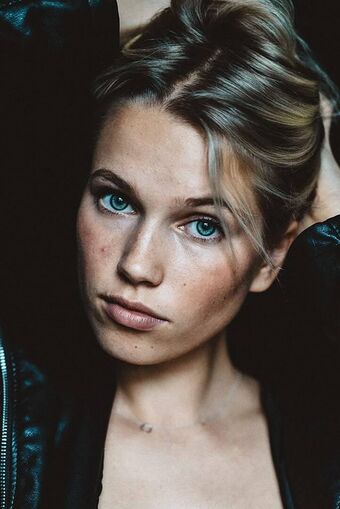 Thea Sofie Nakenläckor OnlyFans Foto 12