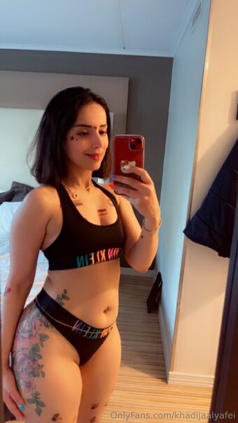 thedevildidi Nakenläckor OnlyFans Foto 2