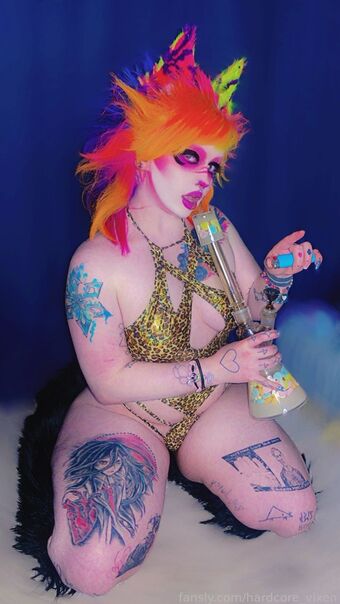 them_ification Nakenläckor OnlyFans Foto 2