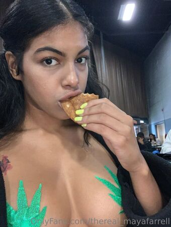 thereal_mayafarrell Nakenläckor OnlyFans Foto 6