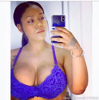 therealsgreyy Nakenläckor OnlyFans Foto 5