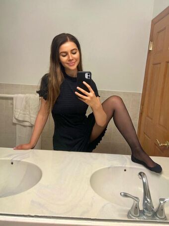 Thicchefty Nakenläckor OnlyFans Foto 13