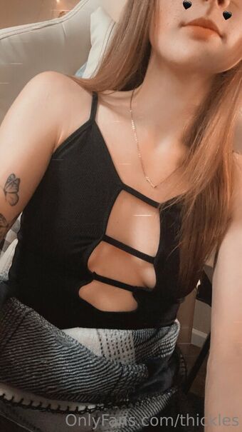 thickles Nakenläckor OnlyFans Foto 18