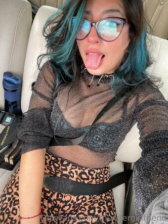 thundergirlfriend